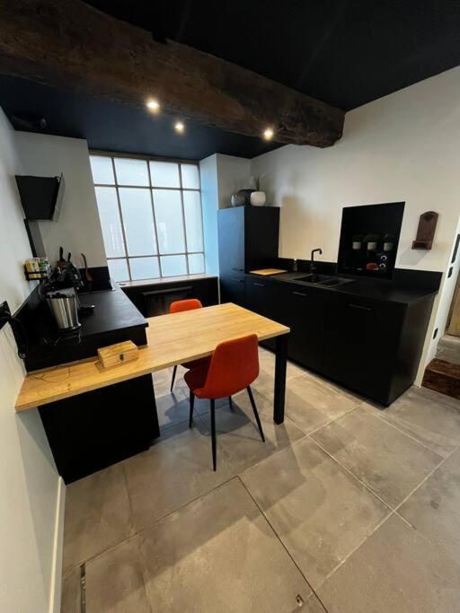 Maison Suspendue Avec Jacuzzi Privatif Pont-en-Royans Bagian luar foto